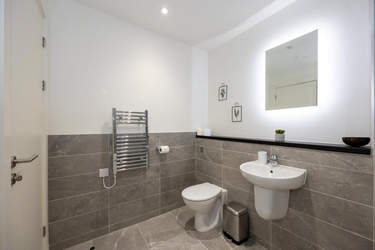 Guestready - A Modern Getaway In Vauxhall Liverpool Buitenkant foto